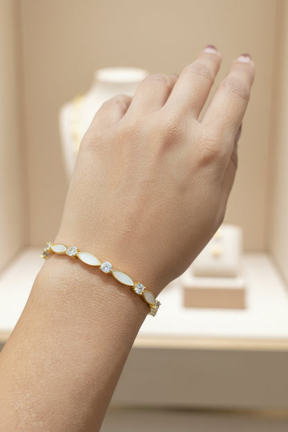 Elegant Mother of Pearl & Crystal Link Bracelet