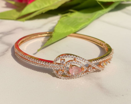 ✨ Rose Gold Teardrop Crystal Bracelet