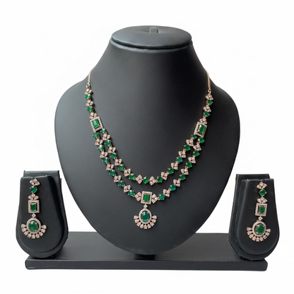 Emerald Elegance Necklace Set