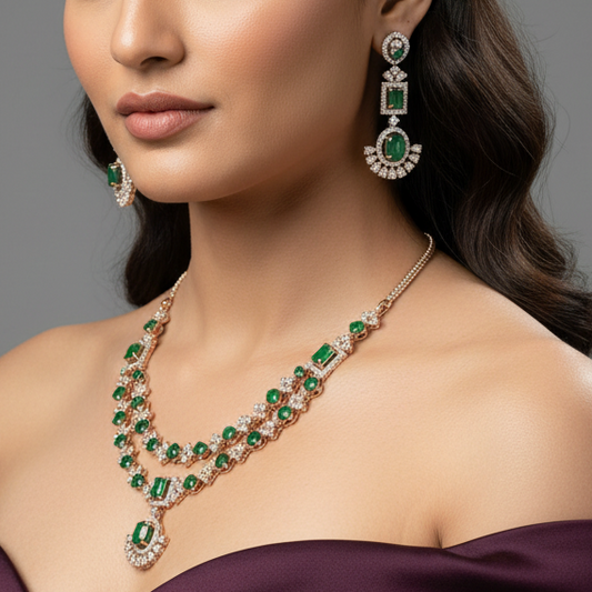 Emerald Elegance Necklace Set