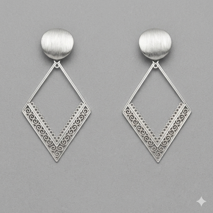 V-Detail geometric drop Earrings