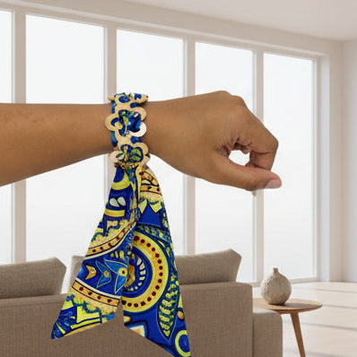 Scarf Chain Bracelet with Gold Finish